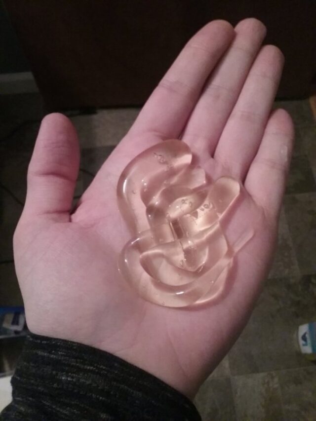 Why You Aren't Getting A Gel Cast Wavy Hair Care